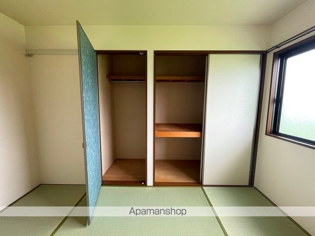 LAPISの内装写真