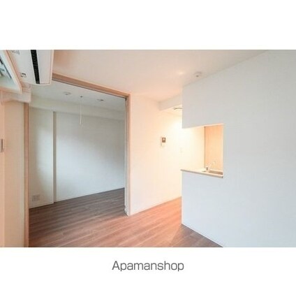 ウェルスクエア駒場東大前[1DK/25.7m2]のリビング・居間