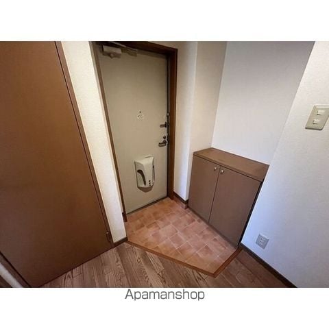 サープラスドミールの内装写真