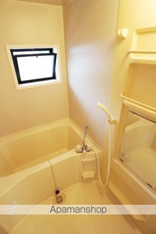 T&TーIIの内装写真
