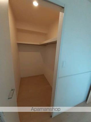 シャドン・朝[2LDK/57.21m2]の収納