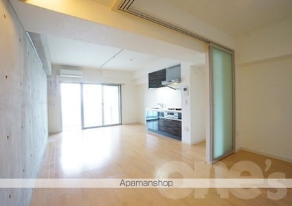 ザ・グラッシーズ[1LDK/41.8m2]のリビング・居間