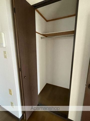 ロイヤルハイツの内装写真