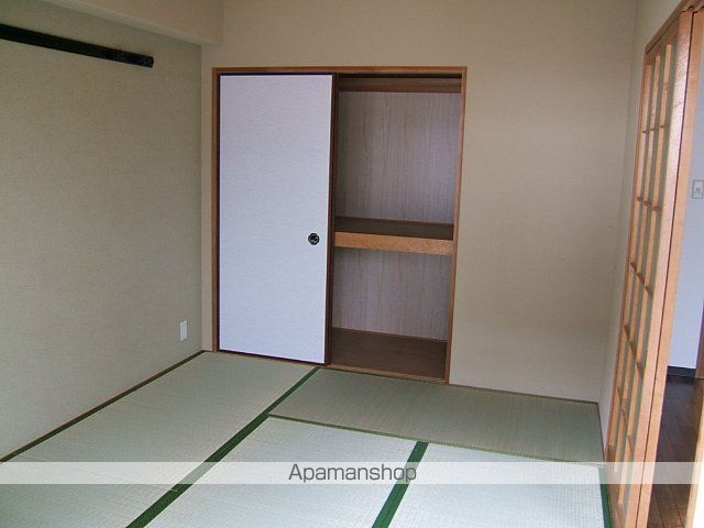 鷹取プレイスの内装写真