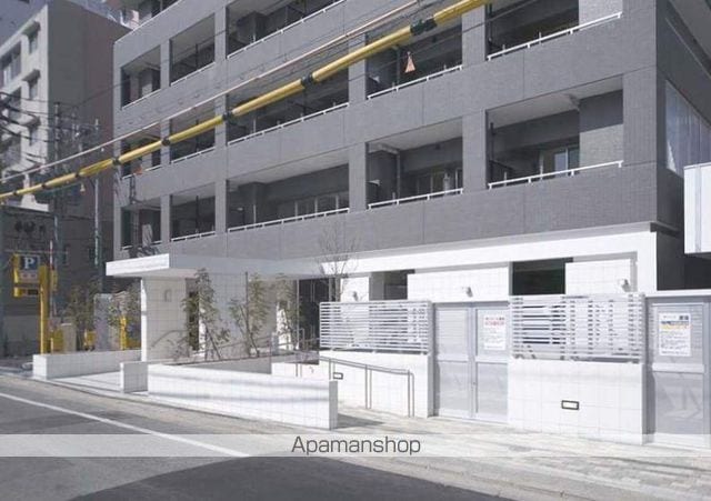F・PARC GRANDMARK天神の玄関写真