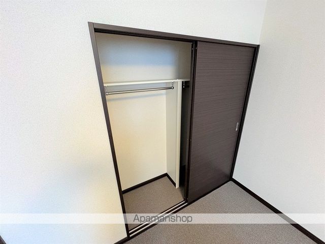 レオネクストセリバテール仁川IIの内装写真