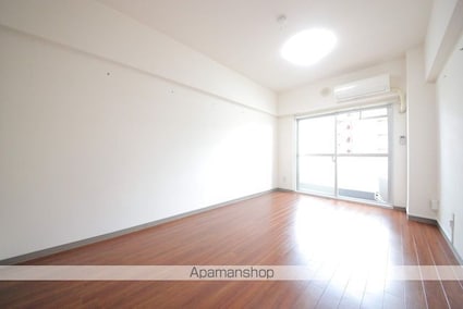 新屋ビル[1K/24.36m2]のリビング・居間