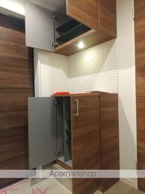 和歌山県和歌山市西紺屋町１丁目[1LDK/47.73m2]の内装2