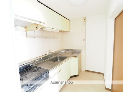 ヴォンメゾンＳＥＮＧＯＫＵ[3LDK/68.8m2]のキッチン