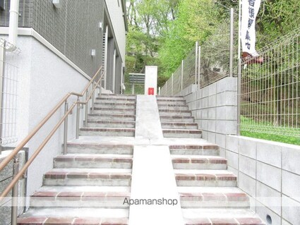 東京都日野市多摩平２丁目[1LDK/31.05m2]のエントランス