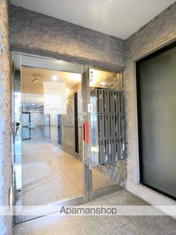 アップル第5マンションの玄関写真