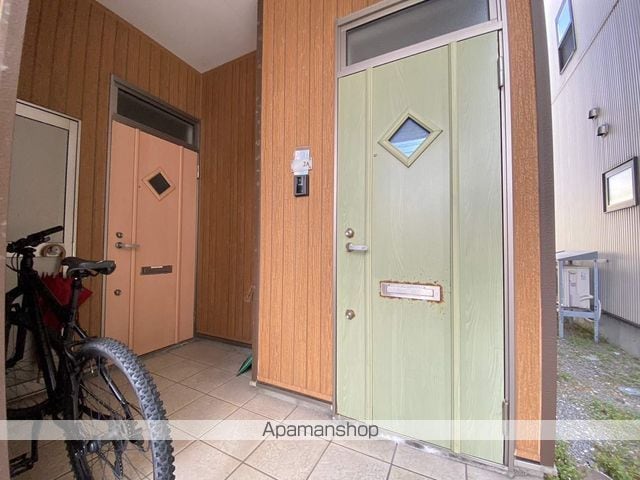 ウッディハウスの玄関写真