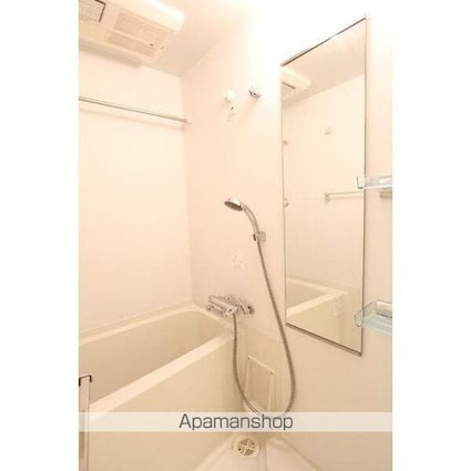 東京都世田谷区太子堂１丁目[1K/21.75m2]のバス2