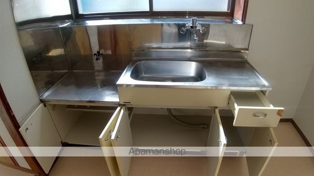 田中貸家の内装写真