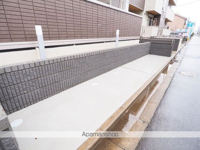 OKUE IIの内装写真