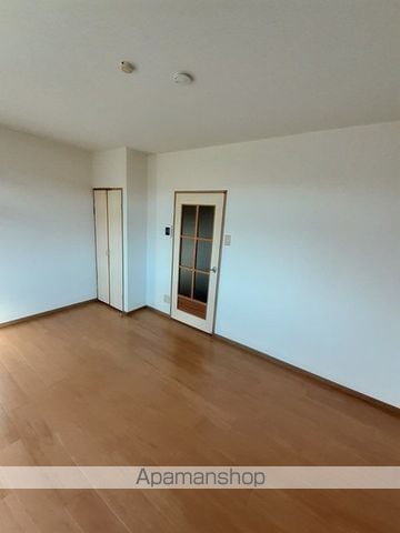 ニュークレインBの内装写真