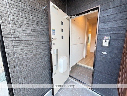 エトワール　Ａ[1LDK/50.14m2]の玄関