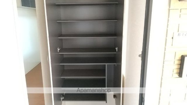 シャン ポワール Bの内装写真