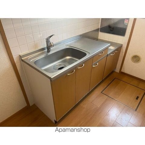 ガイドウエイ志段味 川村駅 徒歩2分 2階建 築24年の内装写真