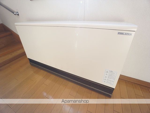 detached 北海道河西郡中札内村西一条北５丁目8

地図を見る