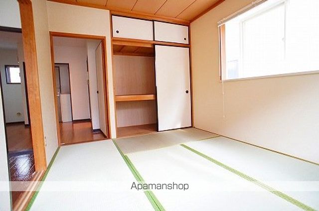 エルディム東IIBの内装写真