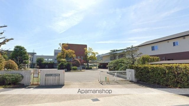 アンフィニ セレニテIIIの周辺写真