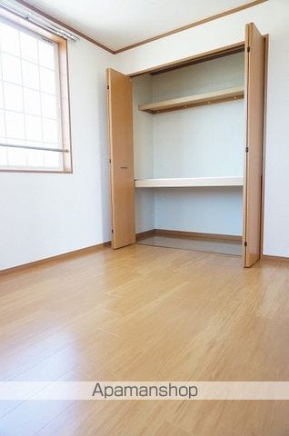 エテルネル生水 IIの内装写真