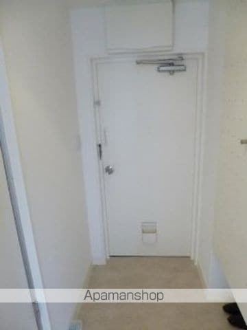 東信松涛マンションの内装写真
