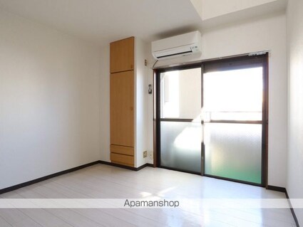 愛知県名古屋市昭和区阿由知通３丁目[1K/18m2]のリビング・居間