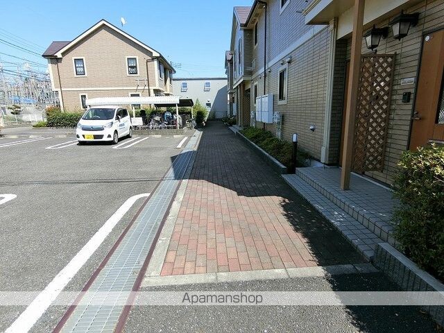 エム・シライトＢ[2LDK/58.53m2]のエントランス2