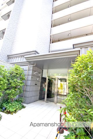 エスリード梅田北の玄関写真