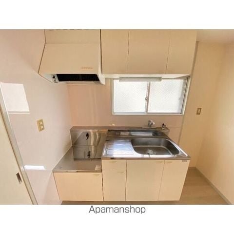 マンション柳の内装写真