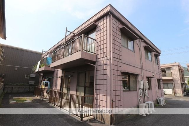 アヴェニールM A棟の外観写真