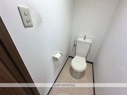 Ｃｈｅｚ－ｓｏｉ　ＴＡＴＳＵＭＩ[2LDK/56.69m2]のトイレ