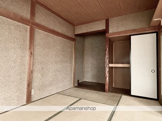 半田山3丁目貸家の内装写真