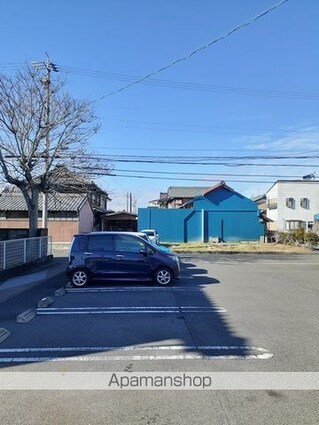 ミリオンベル[2LDK/57.26m2]の駐車場