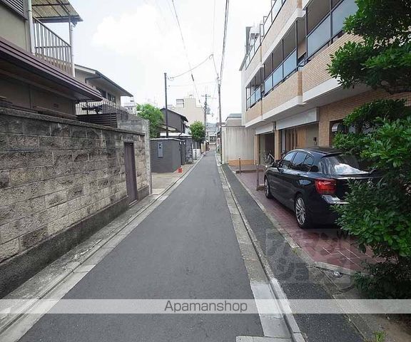 ランブラス御所東の周辺写真