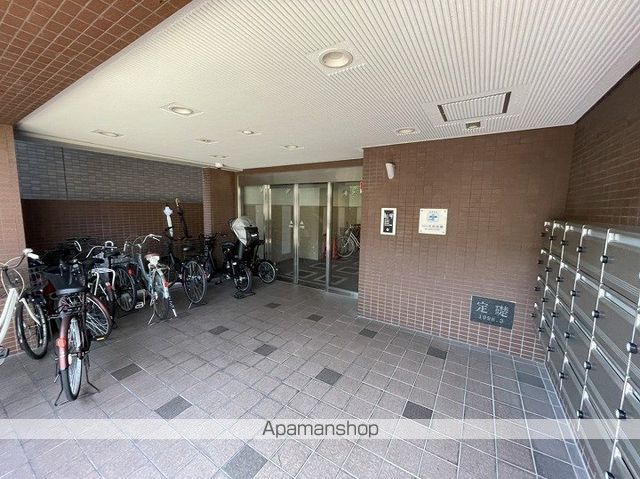 ライフステージ緑橋の玄関写真