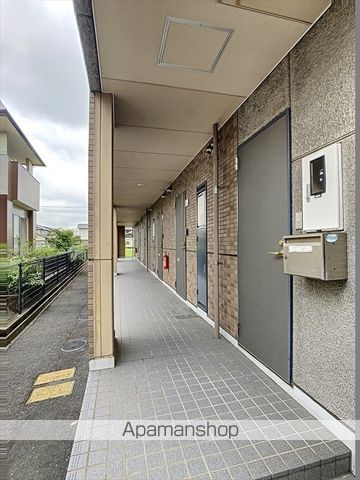 フィネスエトワールの玄関写真