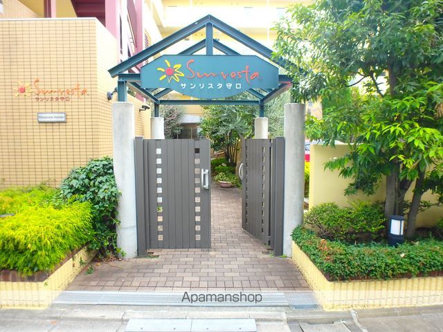 サンリスタ守口の玄関写真