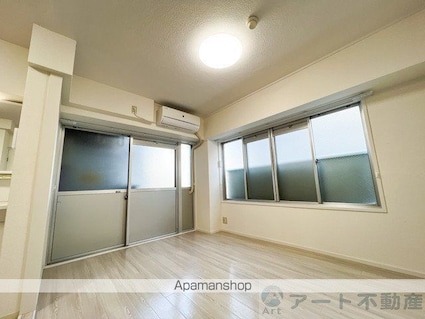レイス三番町[1R/20.6m2]のリビング・居間
