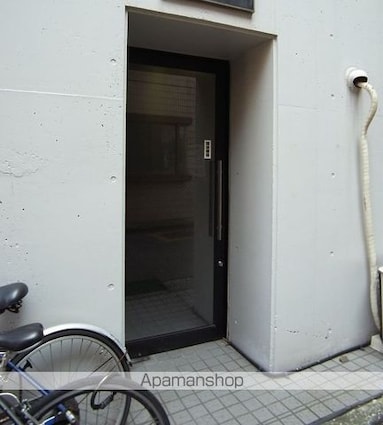 大永西早稲田ビル[1R/28.42m2]のエントランス