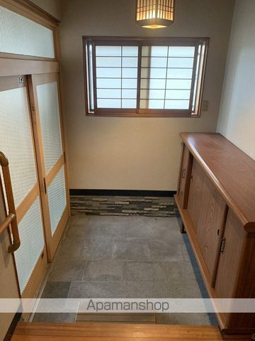 丸亀市 1階建 築44年の内装写真