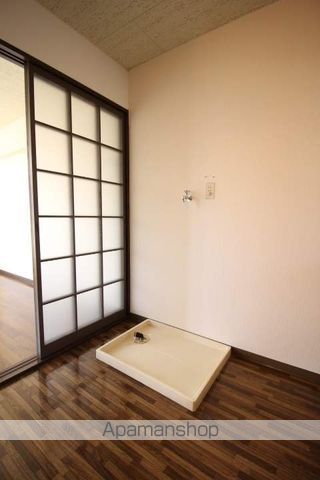 S.T.VILLA TSUSHIMA Aの内装写真