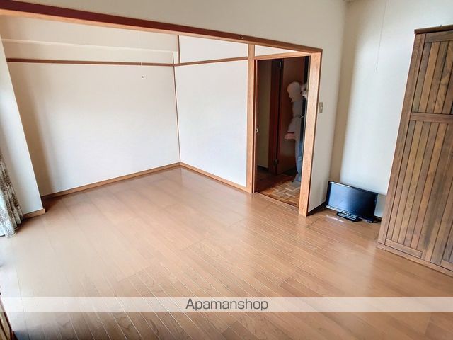 グリーンパークビルの内装写真