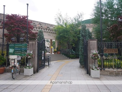 エステムプラザ名古屋・栄プレミアム[1K/24.82m2]の周辺1