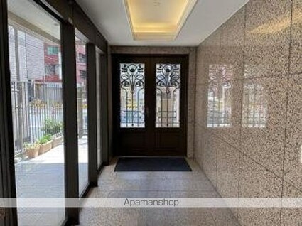 マージュ市谷柳町[1LDK/64.71m2]のロビー