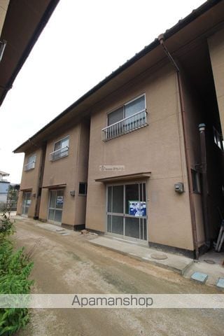 林原アパート 西棟の外観写真