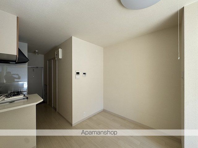 モーリスIの内装写真