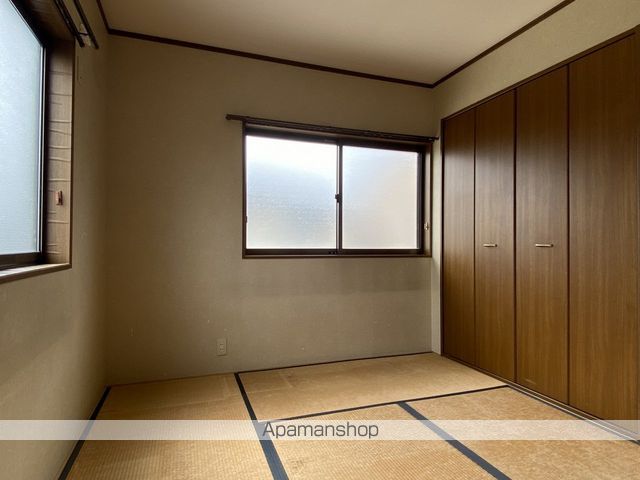 浜松市中央区 2階建 築27年の内装写真